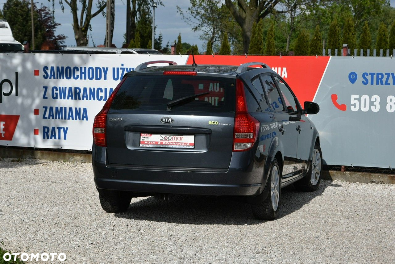Kia Ceed Cee'd 1.6 Crdi Comfort + - 6