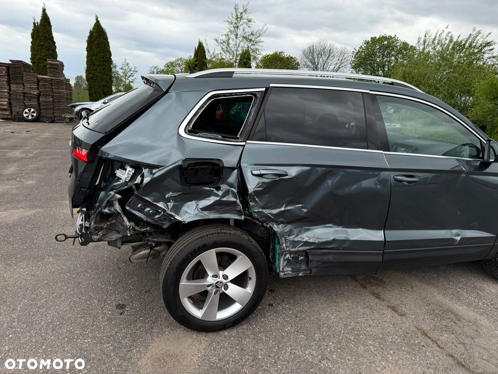 Skoda Karoq 1.0 TSI GPF 4x2 Ambition - 8