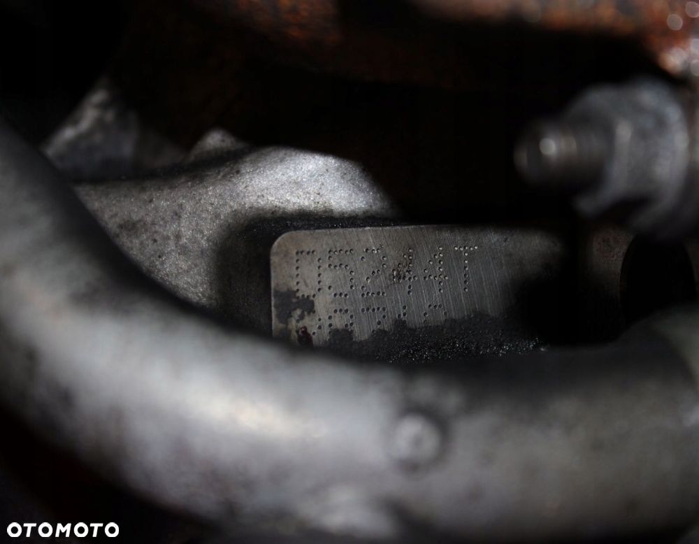 SILNIK DIESEL  VOLVO S80 I 2.4 D5 D5244T - 7