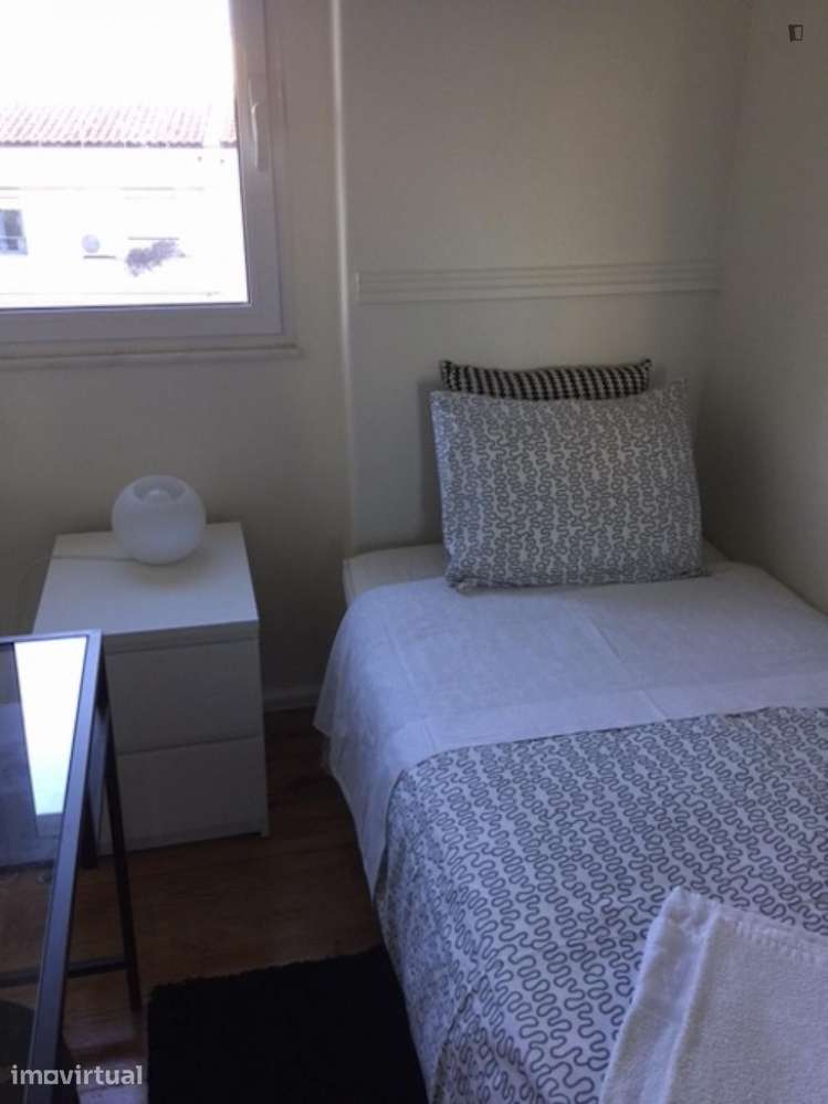 Apartamento com 2 quartos - localizado em Campolide Lisbon - Grande imagem: 3/12