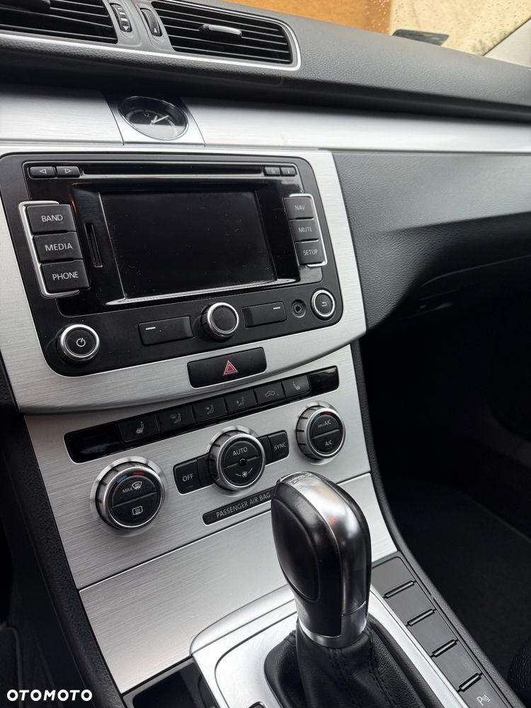Volkswagen CC 2.0 TSI DSG - 17