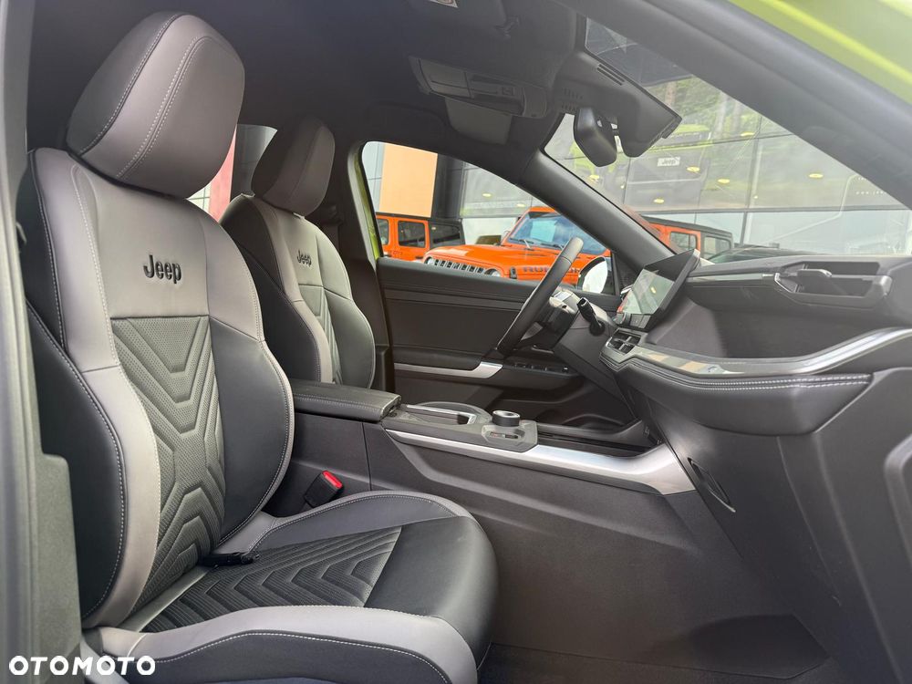 Jeep Compass 1.2 T3 mHEV First Edition FWD DCT - 14