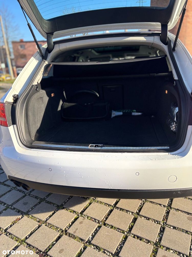 Audi A4 Avant 2.0 TDI Quattro - 12