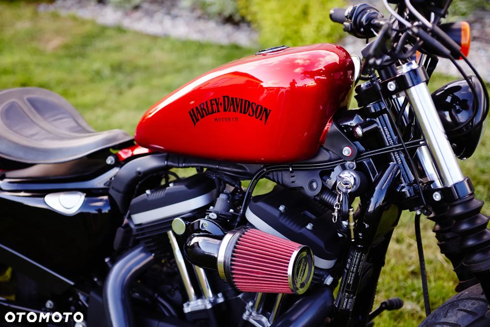 Harley-Davidson Sportster Iron 883 - 11