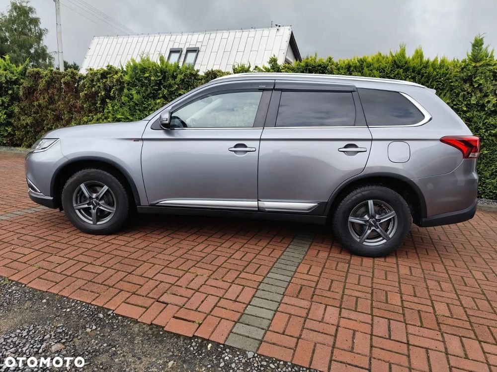 Mitsubishi Outlander 2.0 2WD CVT Edition - 10