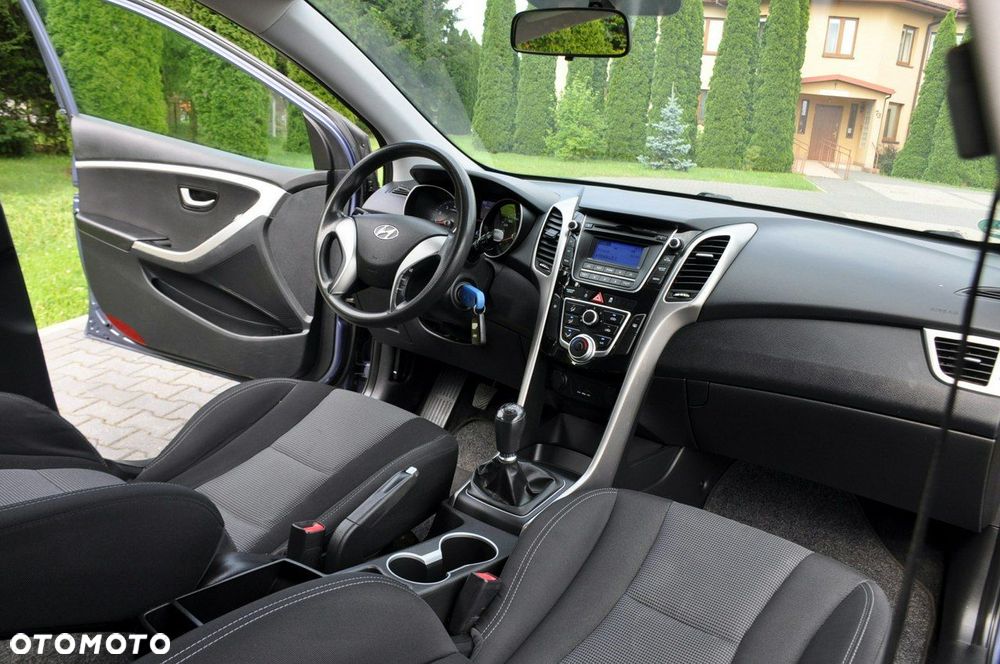 Hyundai i30 - 24