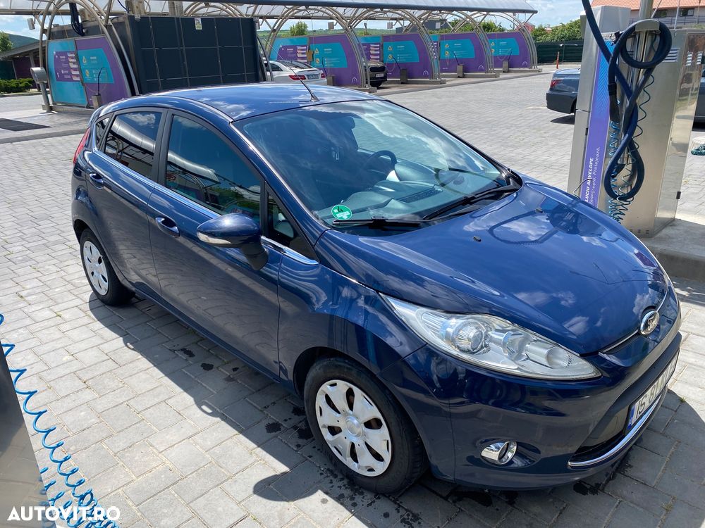 Ford Fiesta 1.6 TDCI DPF Titanium - 13