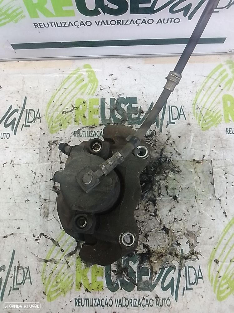 Pinça Travão Fr Drt  Opel Astra H Combi (A04) - 2