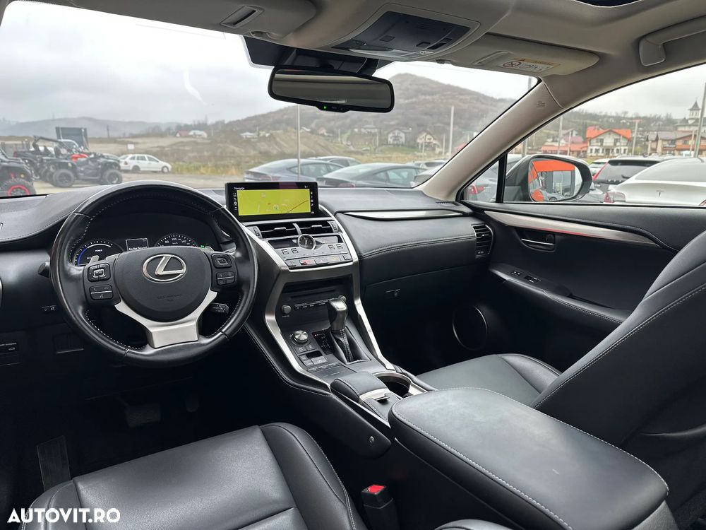 Lexus Seria NX 300h AWD Executive Plus - 14