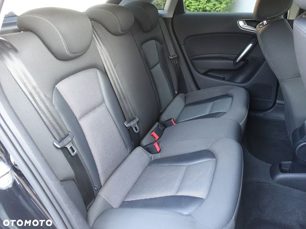 Audi A1 Sportback 1.6 TDI Ambition S tronic - 16