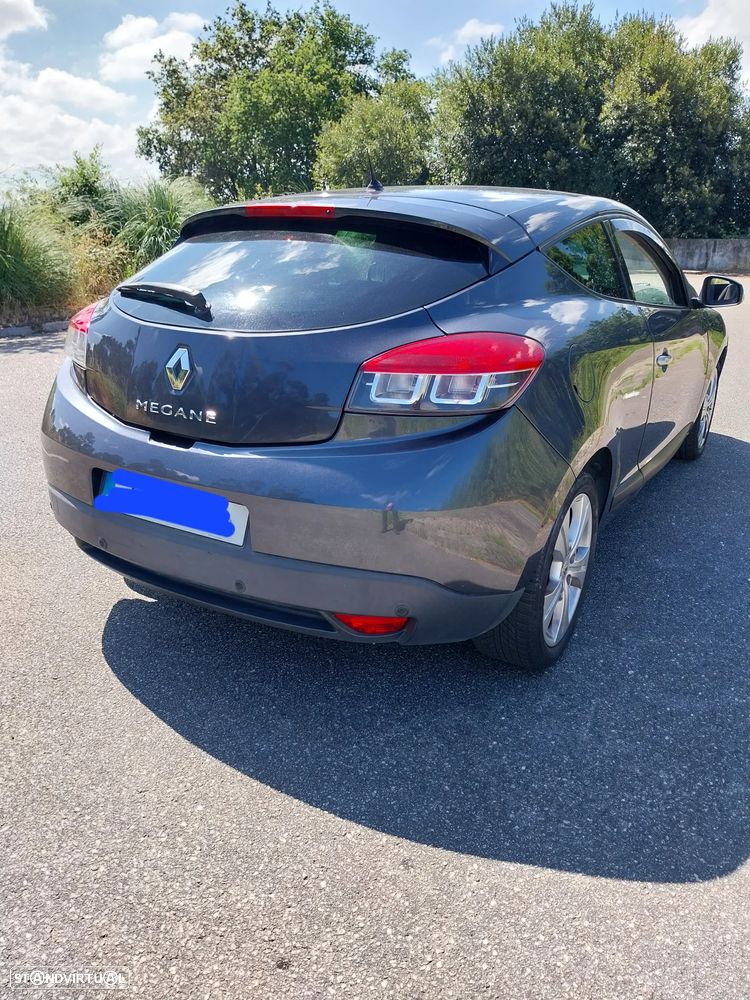 Renault Mégane Coupe dCi 110 FAP Dynamique - 3
