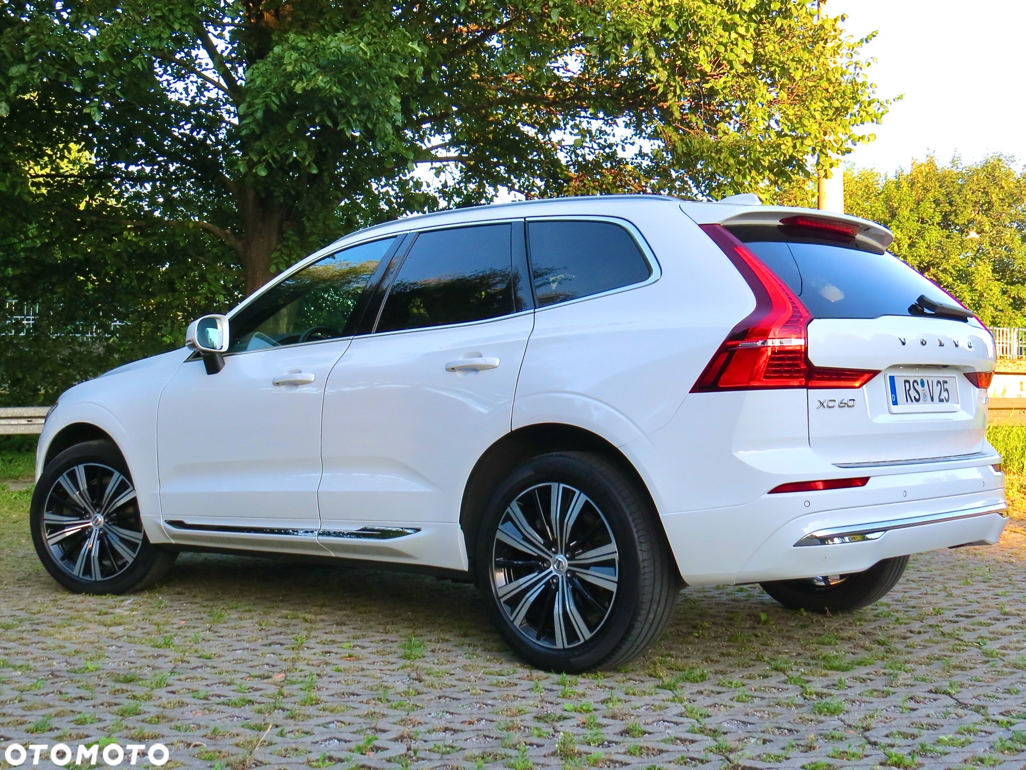 Volvo XC 60 B4 D AWD Geartronic Inscription - 7