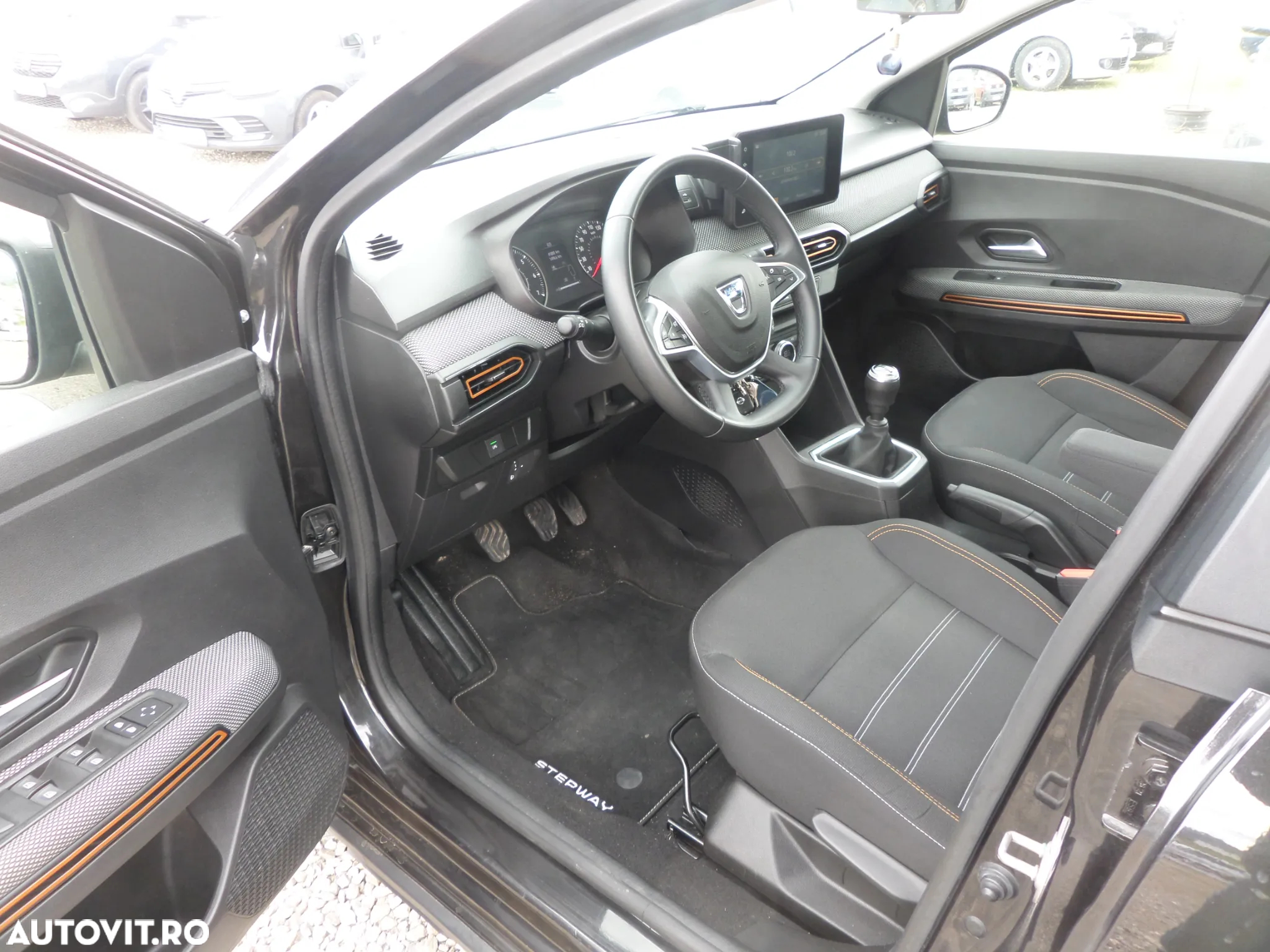 Dacia Sandero Stepway ECO-G 100 MT6 Extreme - 11
