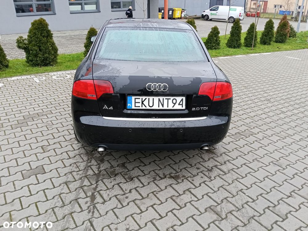 Audi A4 Limousine - 5