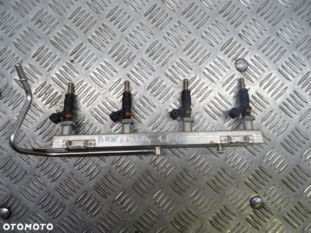 BMW X1 E84 LIFT 12-15 18I LISTWA WTRYSKOWA - 1