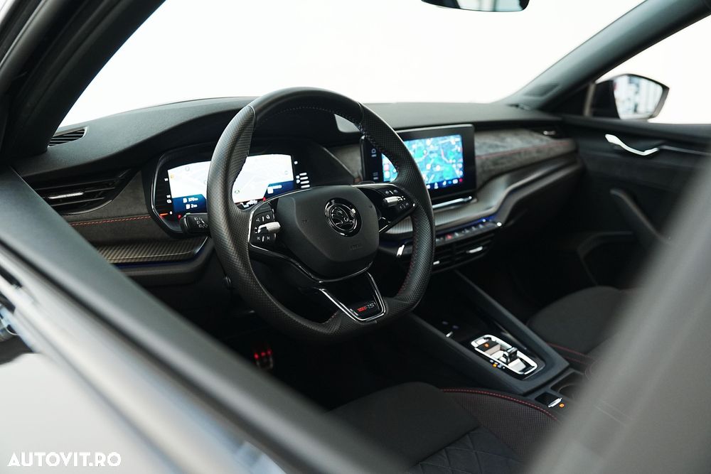 Skoda Octavia 1.4 TSI DSG RS First Edition - 7