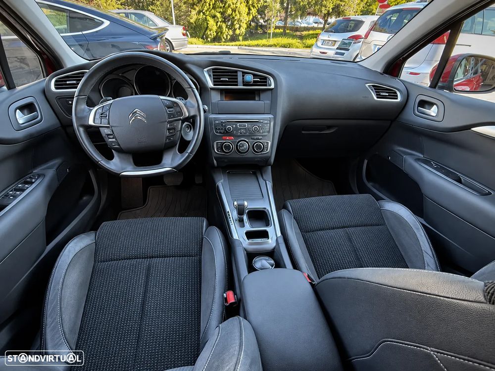 Citroën C4 1.6 e-HDi Exclusive J17 CMP6 - 19