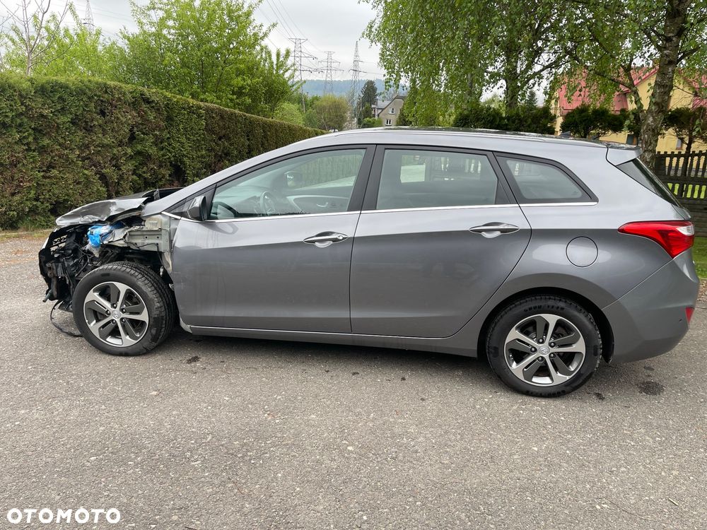 Hyundai i30 i30cw 1.4 CRDi Trend - 10