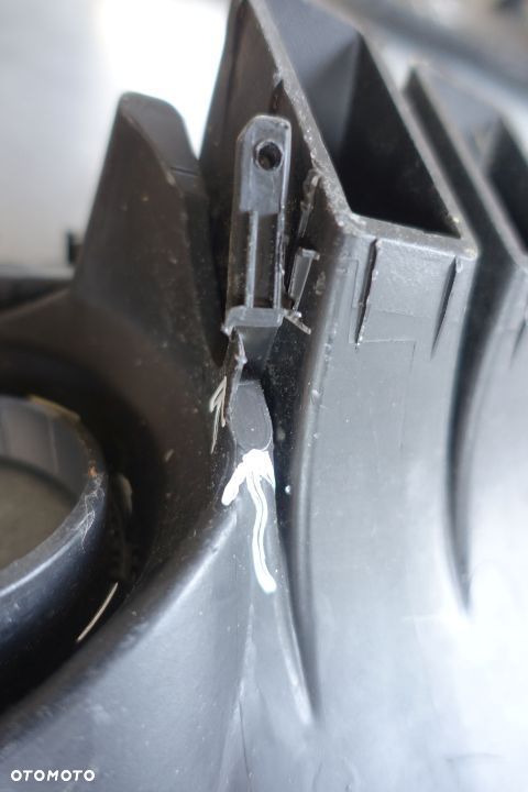 KRATKA ZDERZAKA LEWA  HYUNDAI i10 II - 4