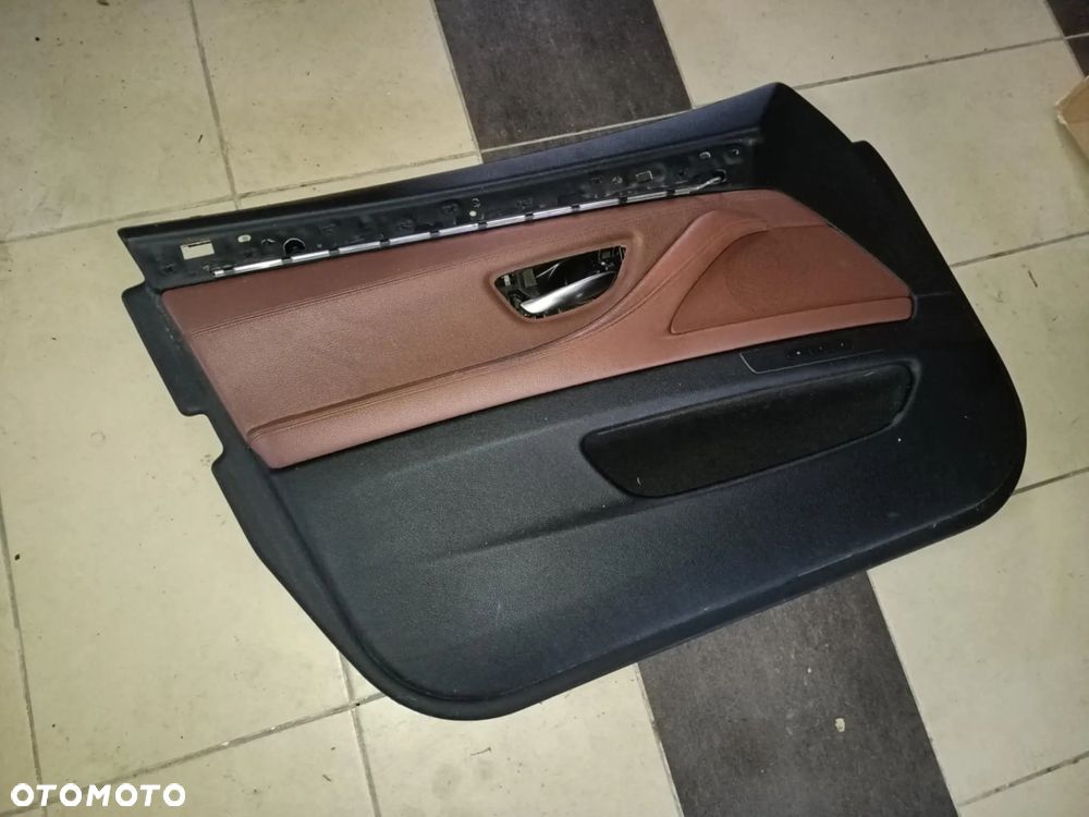 Boczek drzwi tapicerka skóra ruda przód przedni lewy prawy BMW F10 F11 Europa