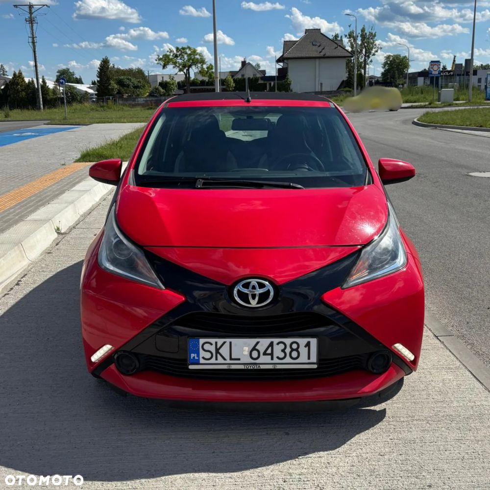 Toyota Aygo x-play - 5