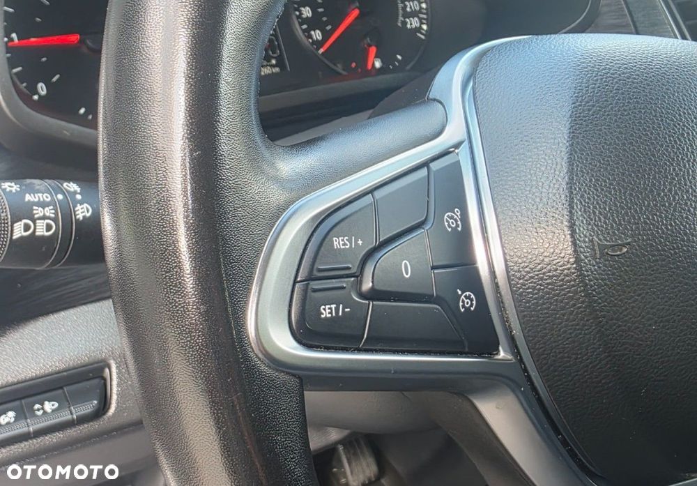 Renault Trafic - 14