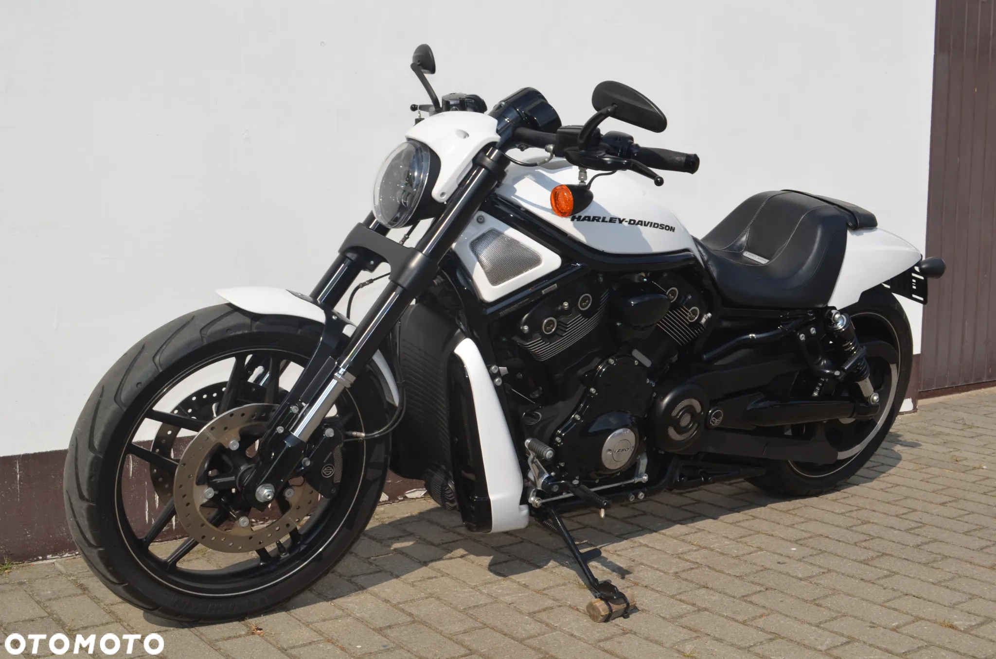 Harley-Davidson V-Rod Night Rod - 21