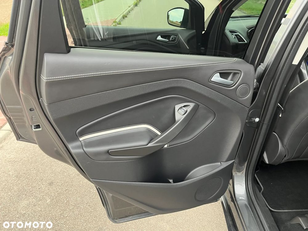 Ford Kuga Vignale 2.0 TDCi AWD - 13