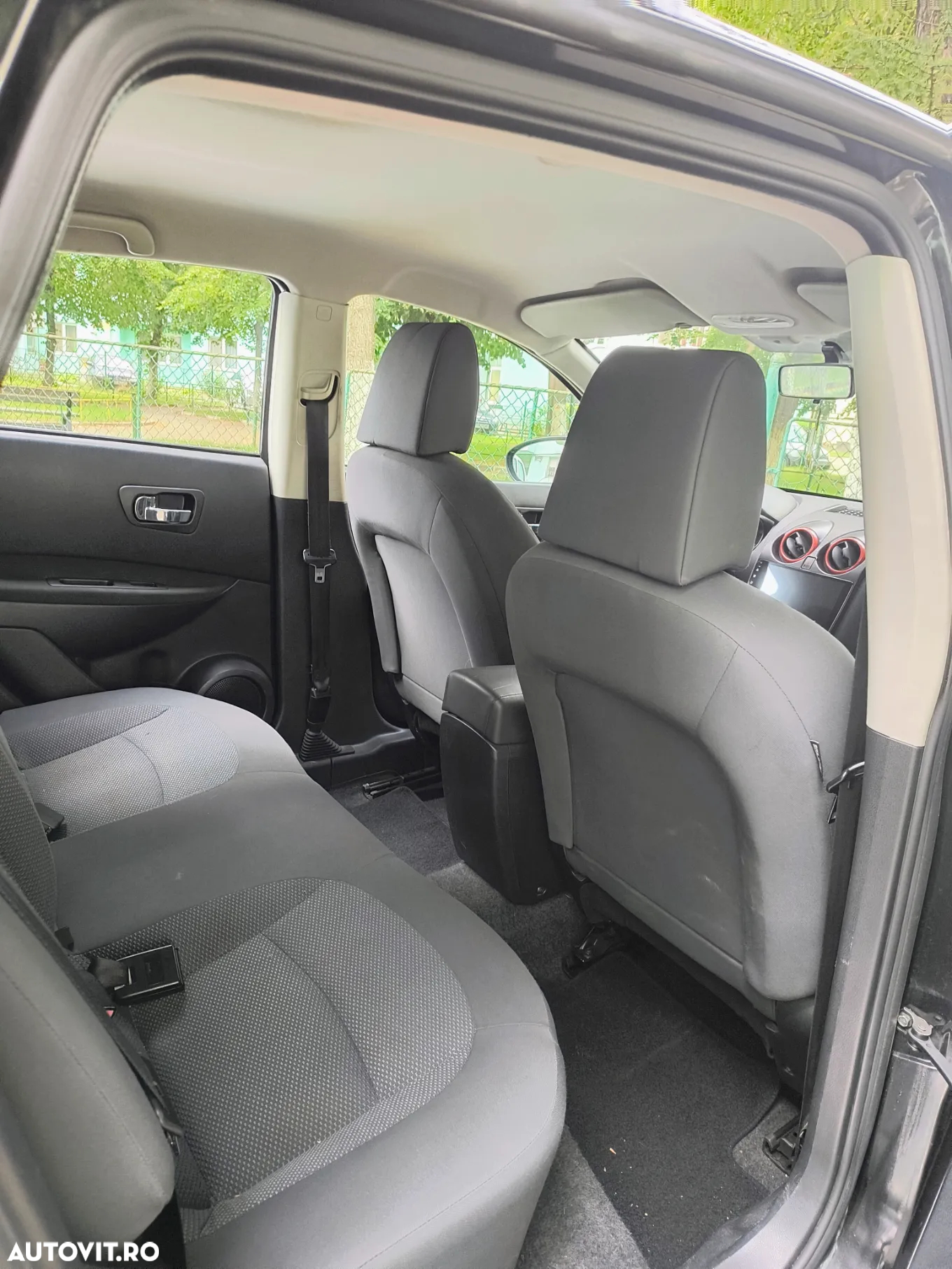 Nissan Qashqai - 2