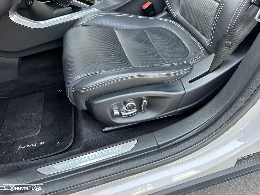 Jaguar I-Pace EV400 AWD R-DYNAMIC HSE - 37