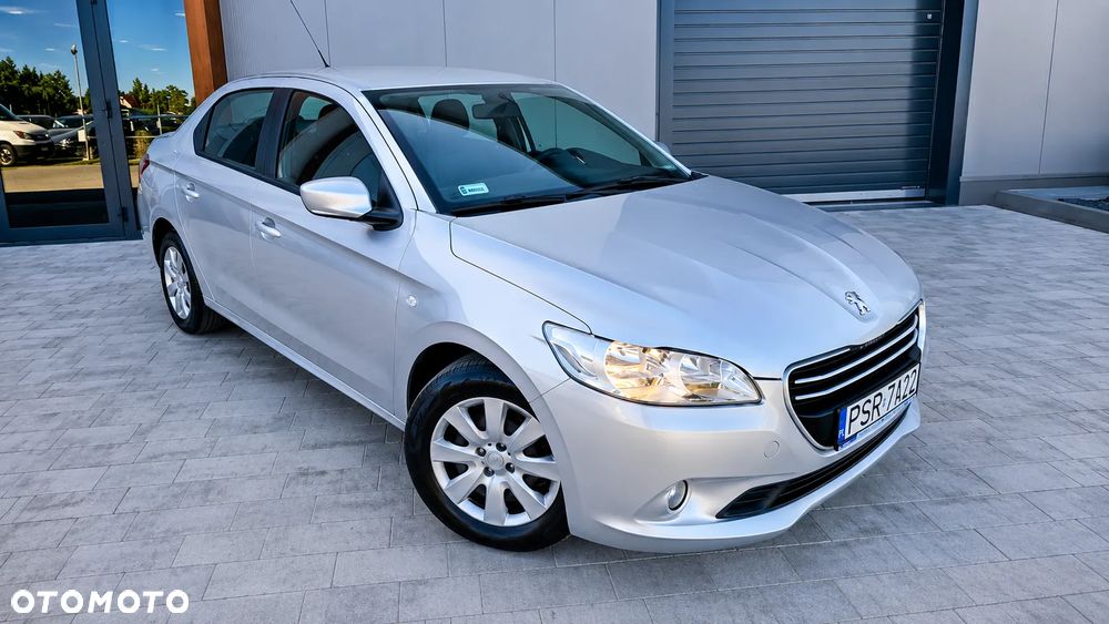 Peugeot 301 1.6 VTi Active - 2