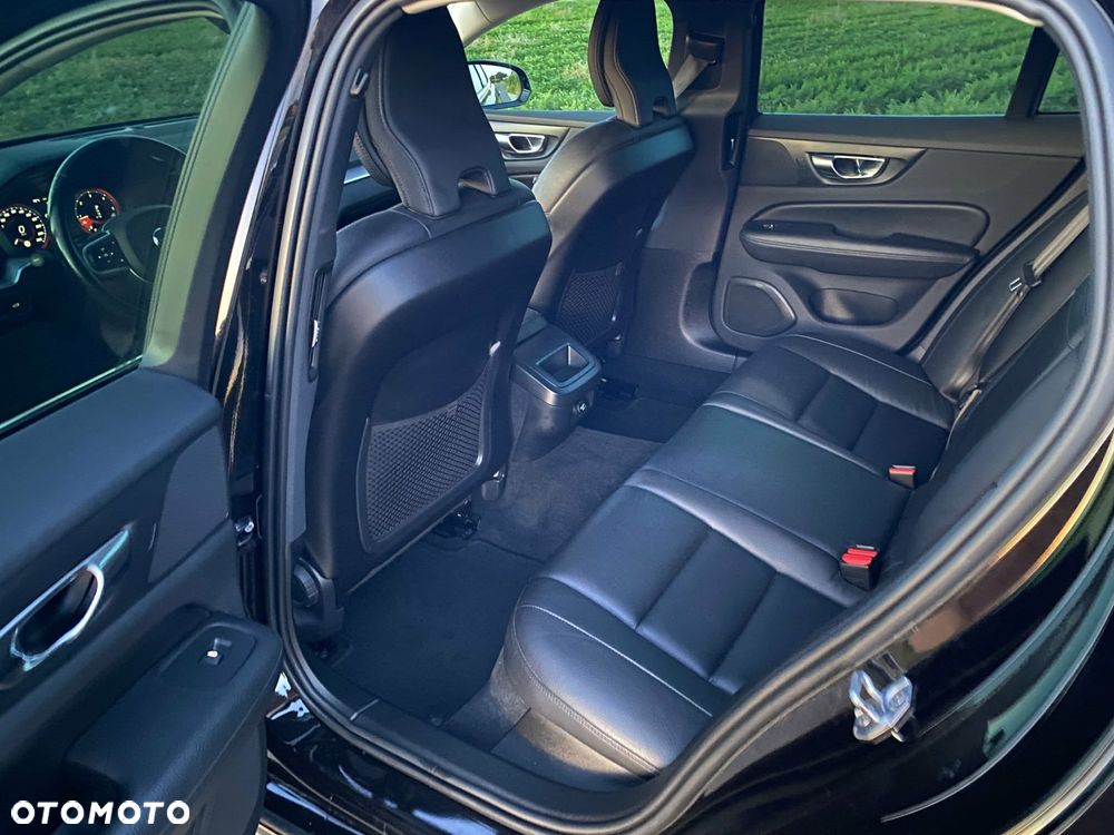 Volvo V60 D3 Geartronic Momentum Pro - 7