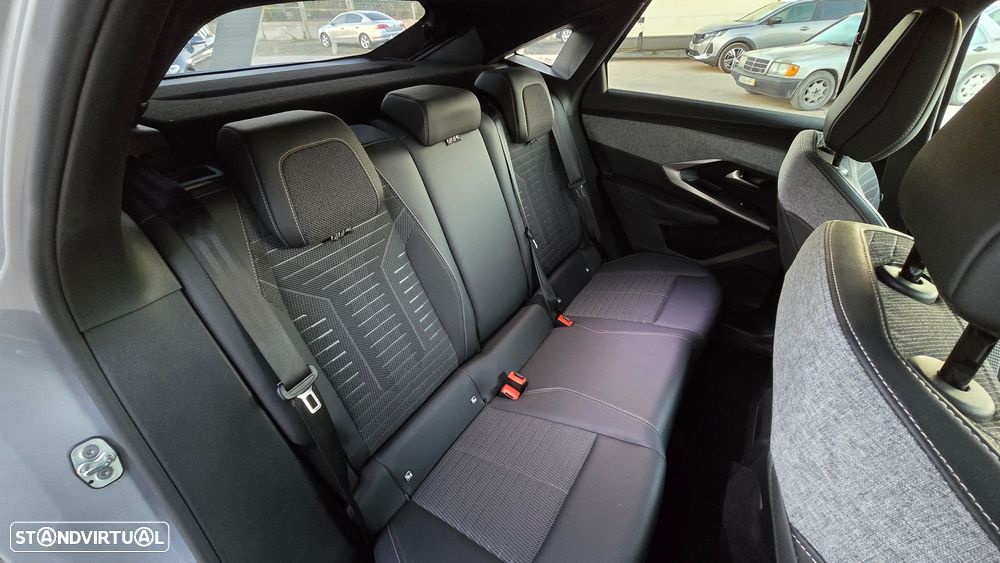 Peugeot 3008 - 24