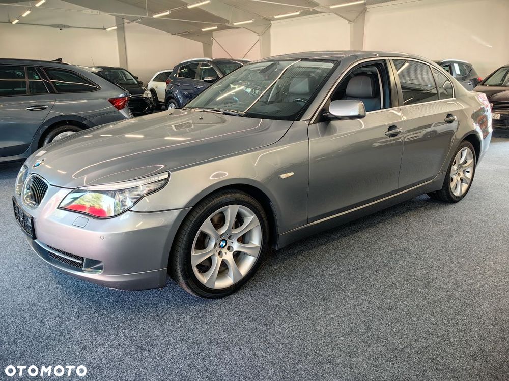 BMW Seria 5 525i Edition Exclusive - 2