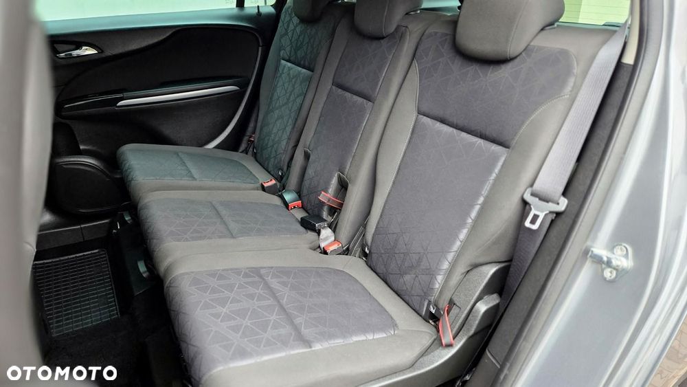 Opel Zafira 1.6 T 120 Lat S&S - 19
