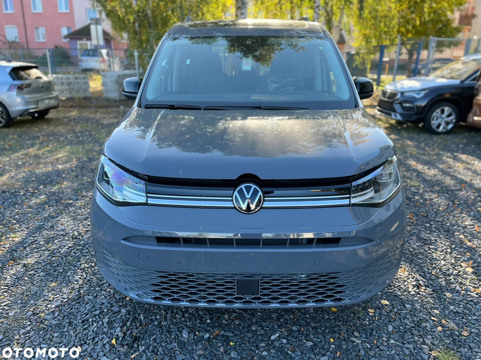 Volkswagen Caddy 2.0 TDI Dark Label DSG - 2