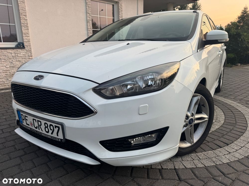 Ford Focus 1.0 EcoBoost Titanium - 3