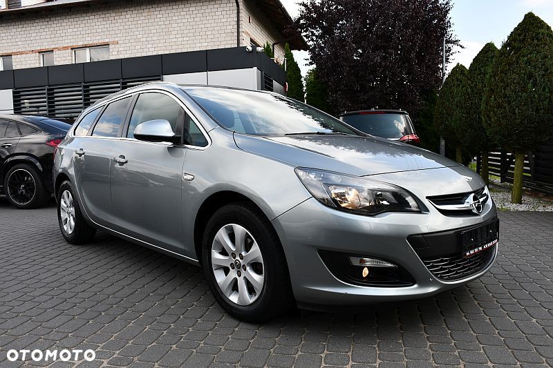 Opel Astra 1.4 Turbo Sport - 27