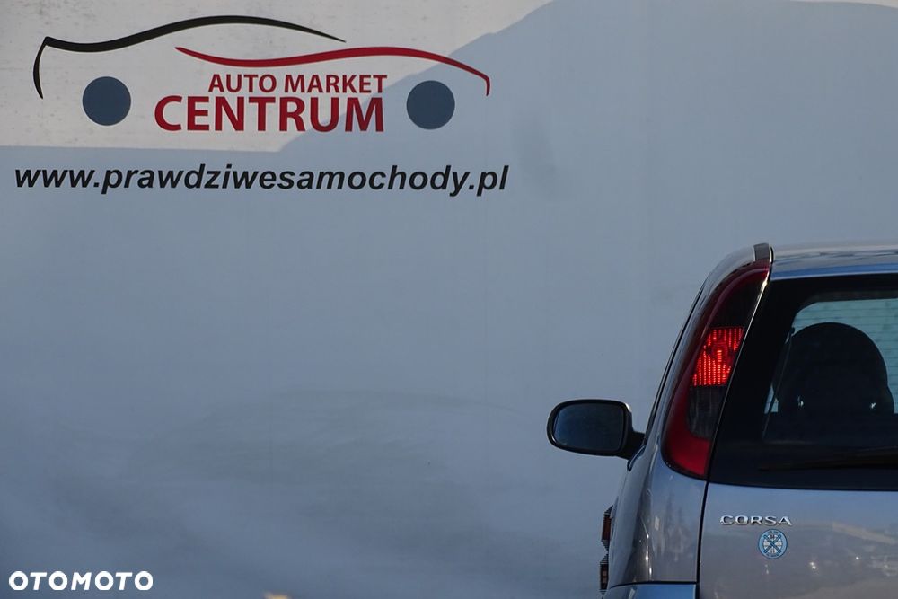 Opel Corsa 1.2 16V NJoy - 12