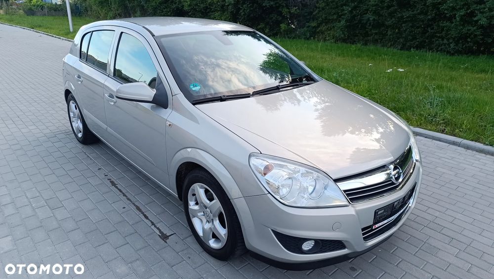 Opel Astra 1.6 Catch me - 11