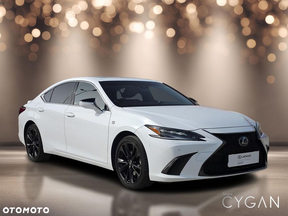 Lexus ES 300h F Sport Edition - 9