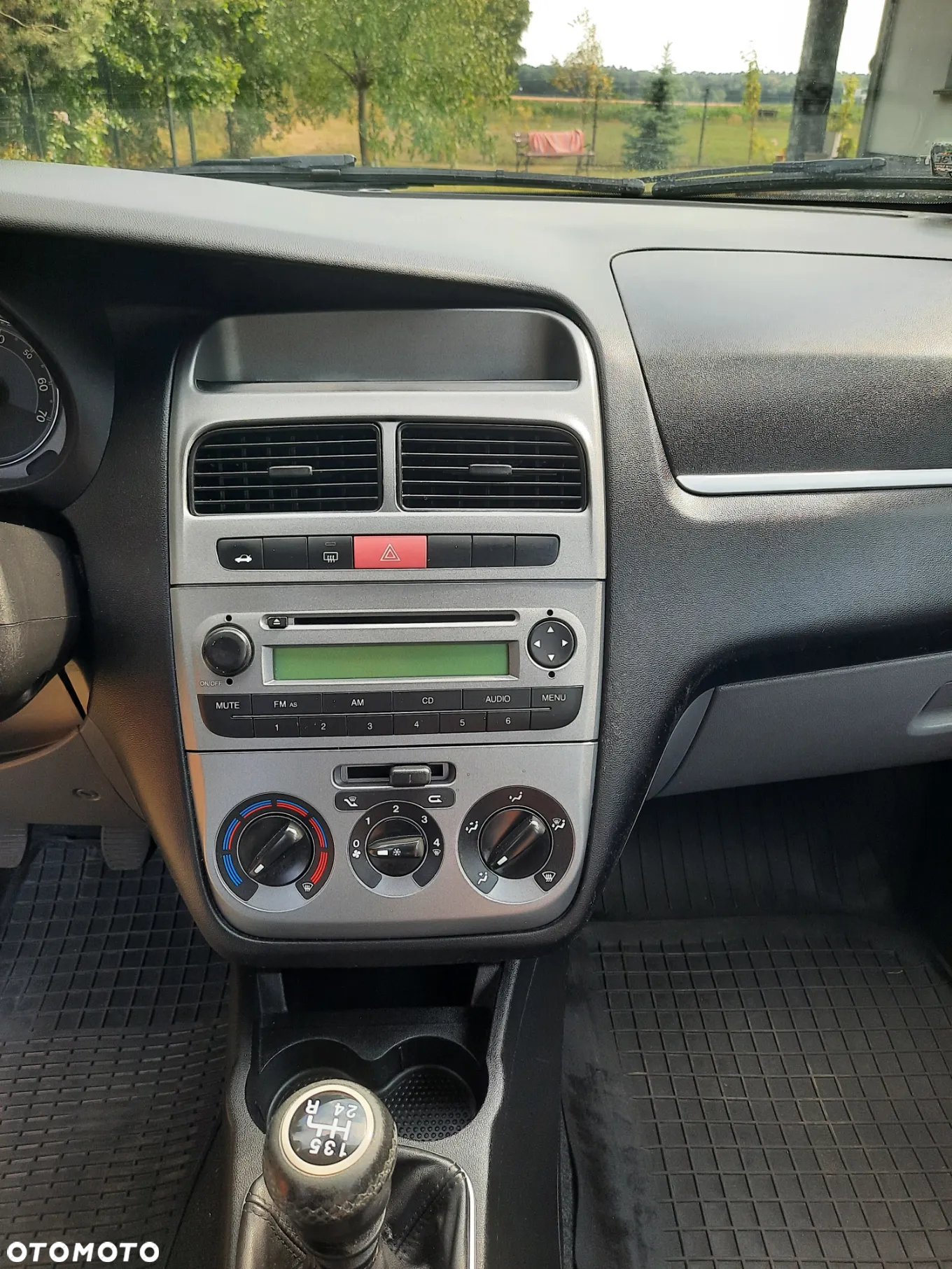 Fiat Linea 1.4 Dynamic - 12