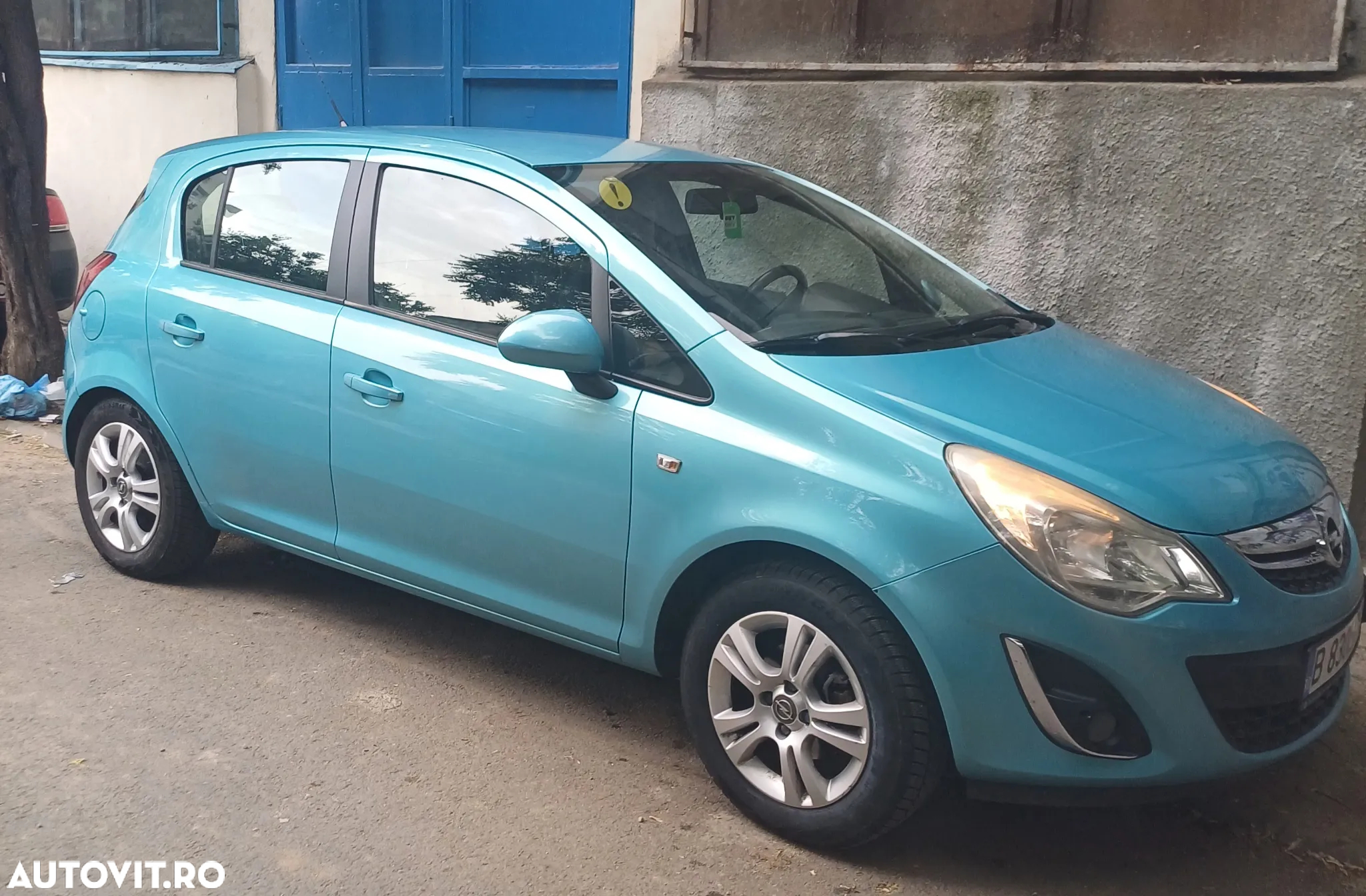 Opel Corsa - 4