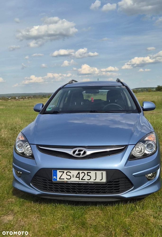 Hyundai i30 i30cw 1.4 blue Comfort - 1