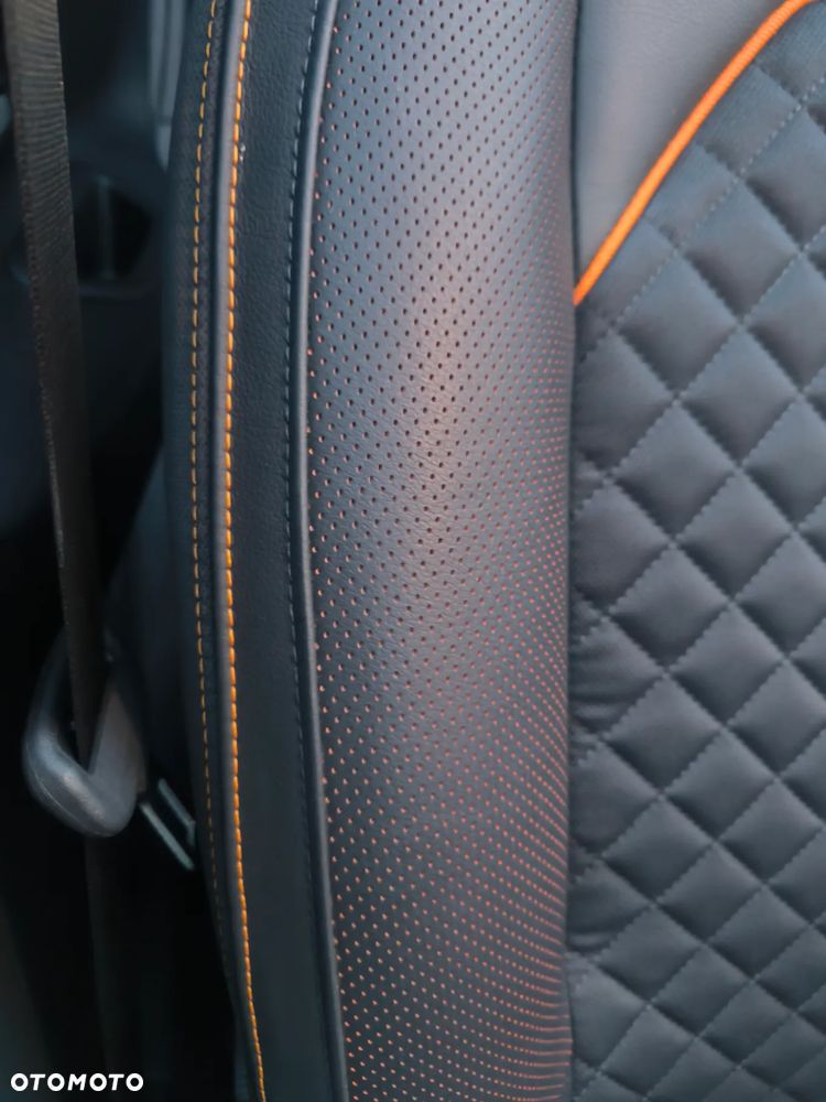 Toyota Aygo X S-CVT Air JBL - 27