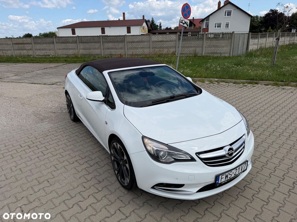 Opel Cascada - 26