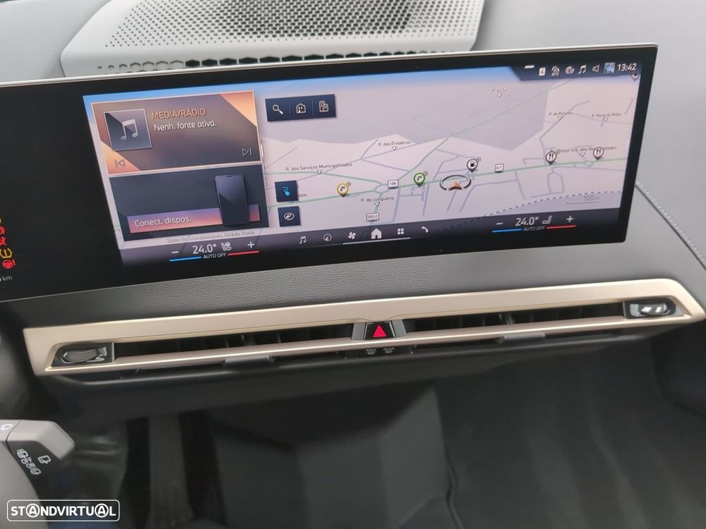 BMW iX xDrive 45 - 18