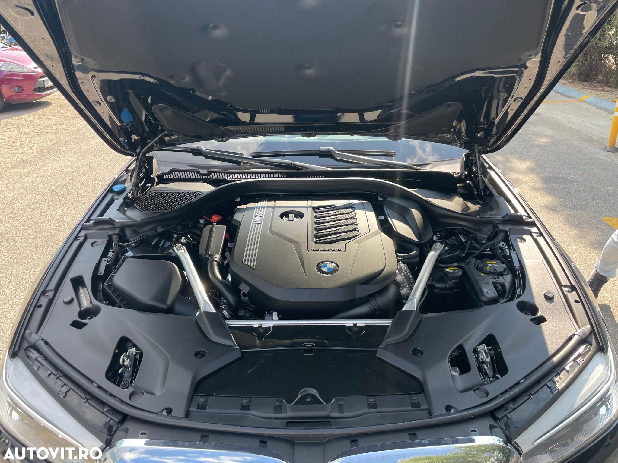 BMW Seria 5 540i xDrive AT - 2