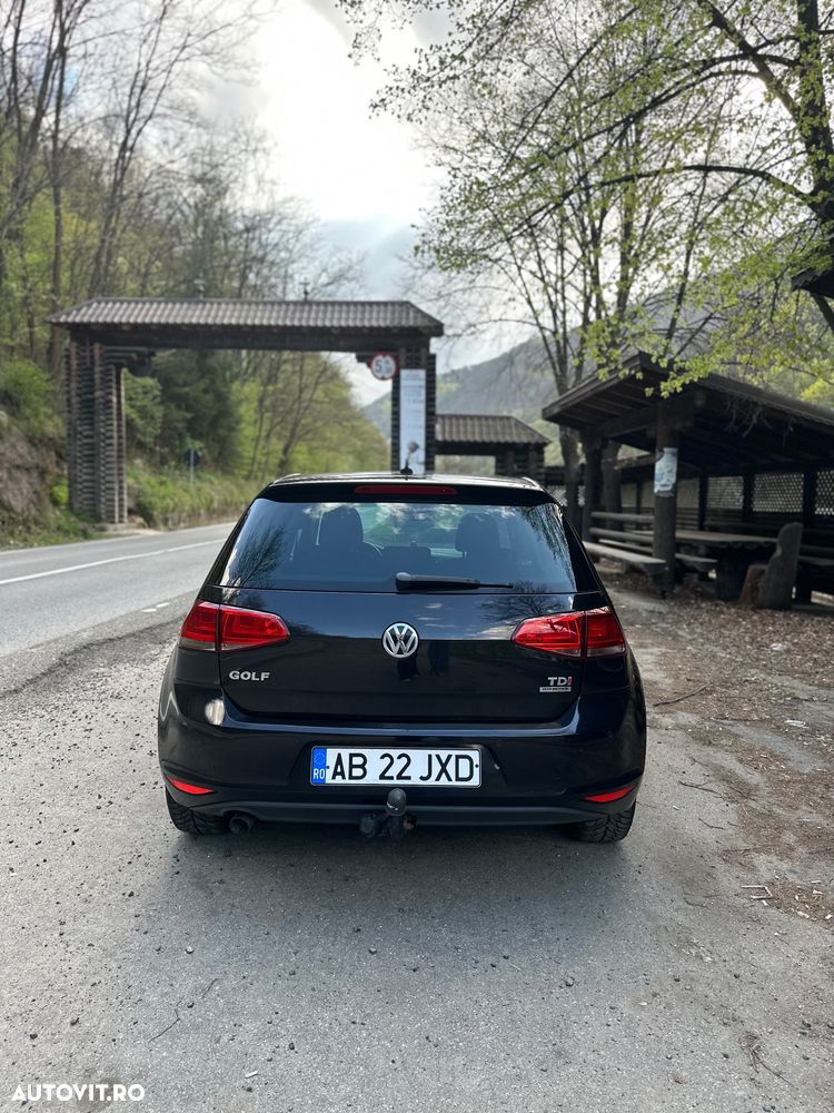 Volkswagen Golf - 3