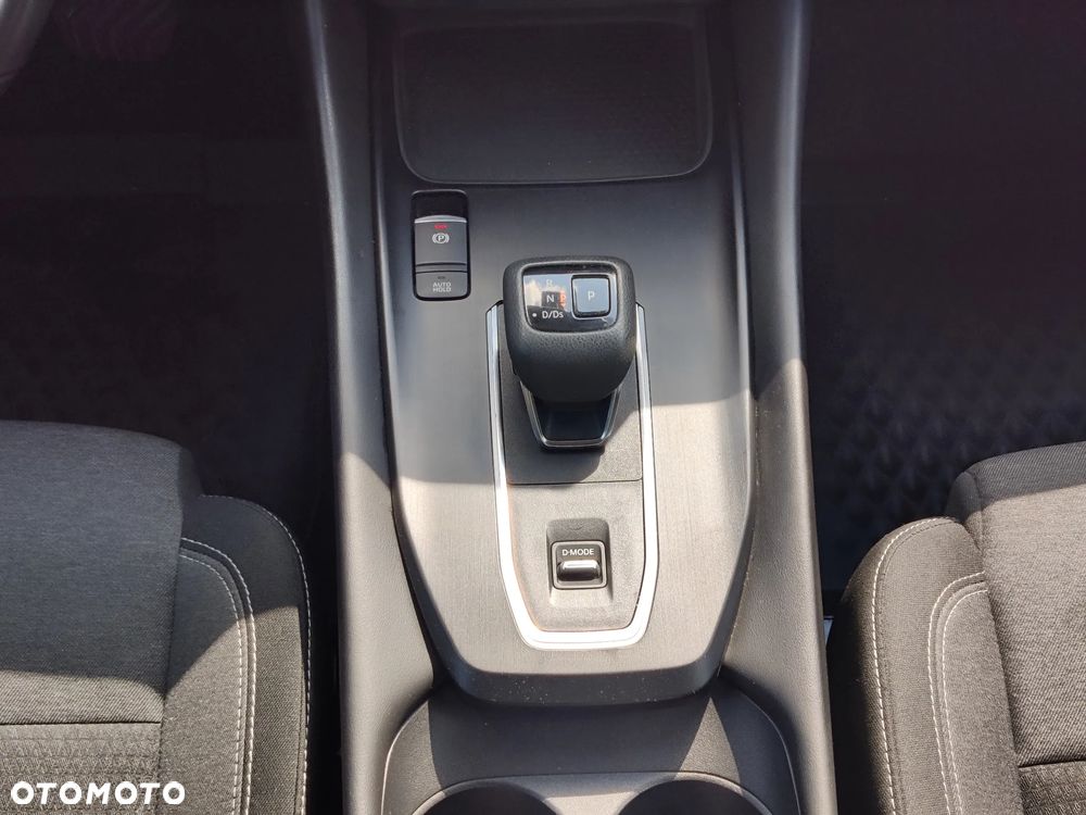 Nissan Qashqai 1.3 DIG-T mHEV N-Connecta Xtronic - 14